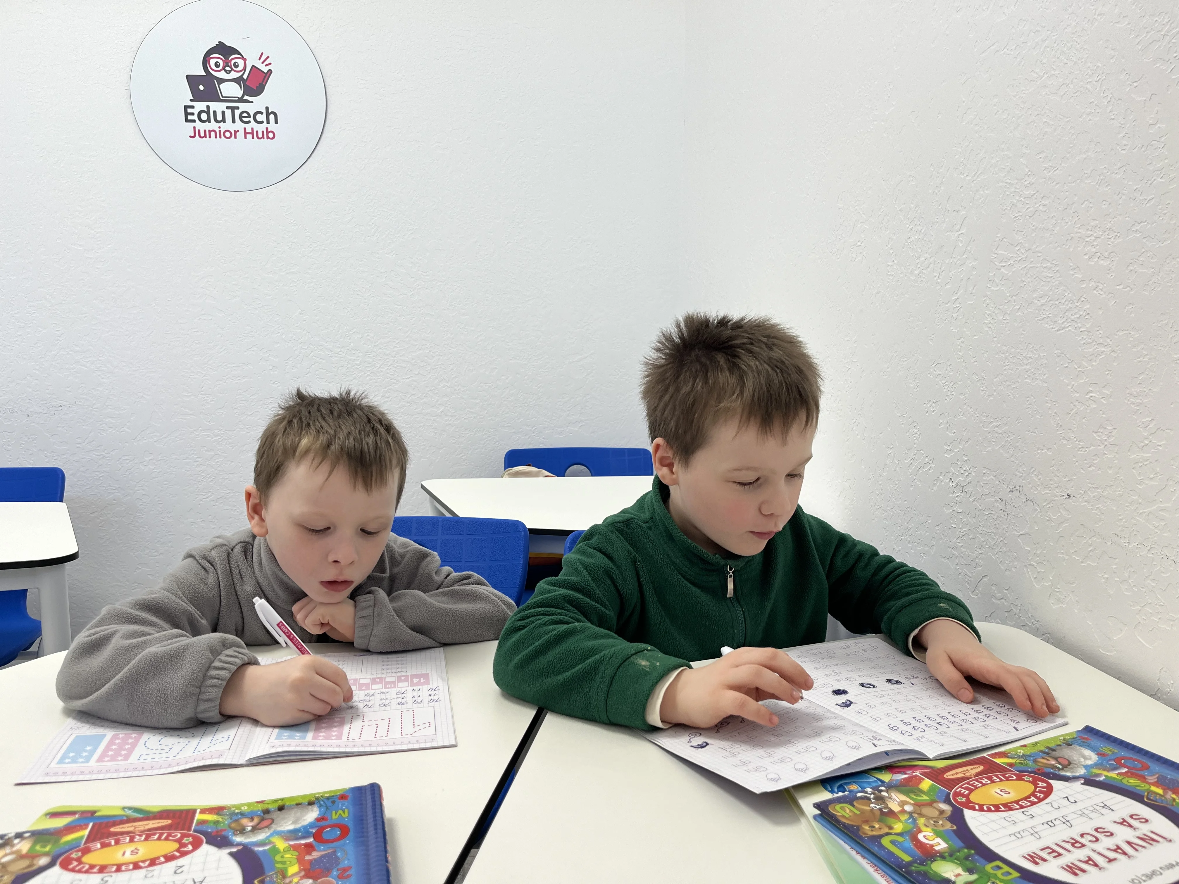Moment din lecțiile Edutech Junior Hub